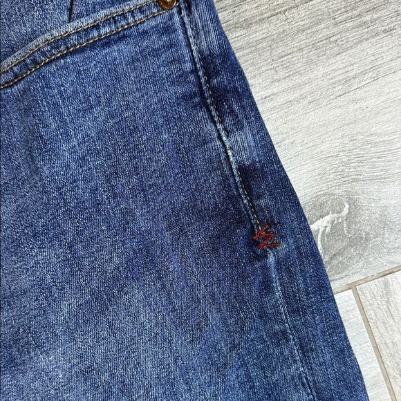 Warp + Weft Men's Slim Blue Denim Jeans - Picture 5 of 10